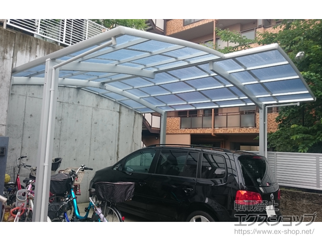大阪府吹田市ののカーポート ネスカR (ラウンドスタイル) M合掌 積雪〜20cm対応 施工例