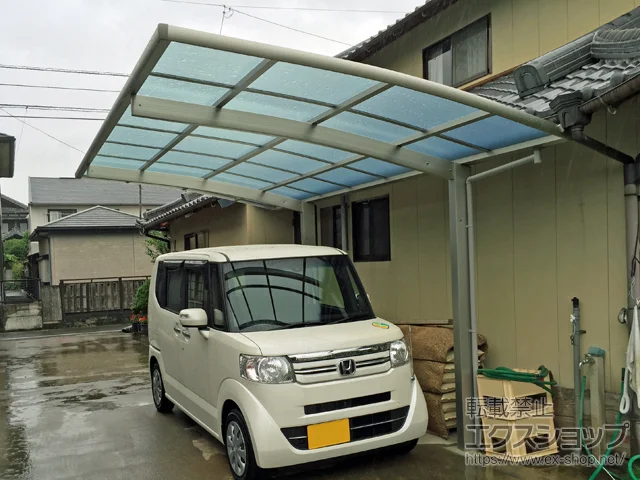 長崎県諫早市のYKKAPのカーポート レイナポートグラン 積雪〜20cm対応 施工例