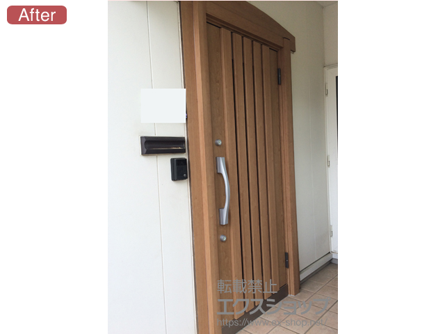 岩手県陸前高田市のLIXIL リクシル（トステム）の玄関ドア リシェントII 断熱K2仕様 片開き仕様(ランマ無)R F14型 施工例