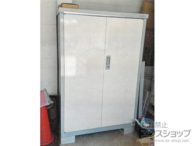 埼玉県ふじみ野市のの物置・屋外倉庫 アイビーストッカー（BJX-115D-FW） 施工例