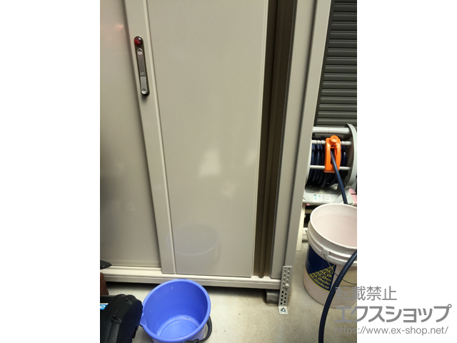 大阪府東大阪市のの物置・屋外倉庫 グランプレステージジャスト（M-116A-T-WW） 施工例