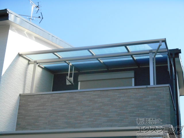 京都府宇治市ののバルコニー・ベランダ屋根 ヴェクターテラス F型 屋根タイプ 単体 積雪〜20cm対応 施工例