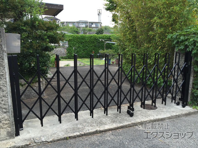 兵庫県神戸市ののカーゲート トリップゲート RA型 ノンレール 片開き 35S 施工例