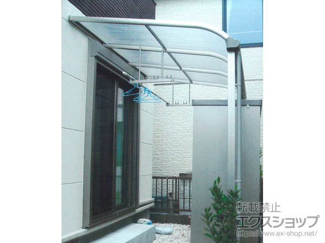 神奈川県相模原市ののテラス屋根 プレシオステラス R型 テラスタイプ 単体 積雪〜20cm対応 施工例