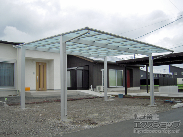 鹿児島県鹿屋市ののカーポート エフルージュ ツイン 積雪〜20cm対応 施工例