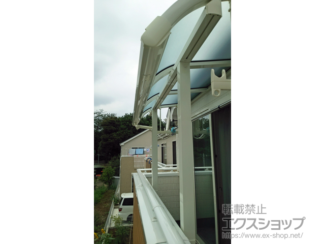 千葉県松戸市のLIXIL リクシル（トステム）のバルコニー・ベランダ屋根 パワーアルファ RB型 屋根タイプ 単体 積雪〜30cm対応 施工例