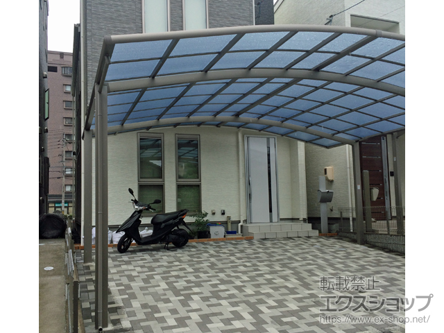 広島県広島市ののカーポート ネスカR (ラウンドスタイル) ワイド 積雪〜20cm対応 施工例