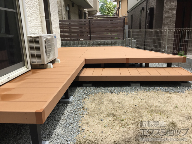 大阪府高槻市ののウッドデッキ リウッドデッキ 200 施工例