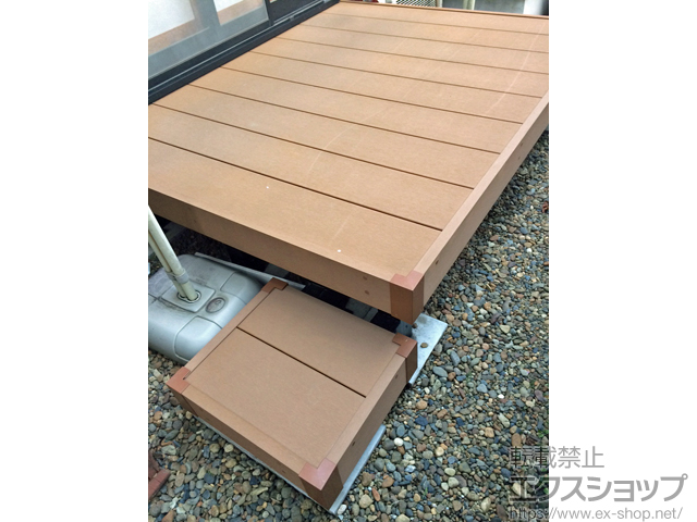 埼玉県さいたま市ののウッドデッキ リウッドデッキ 200 施工例