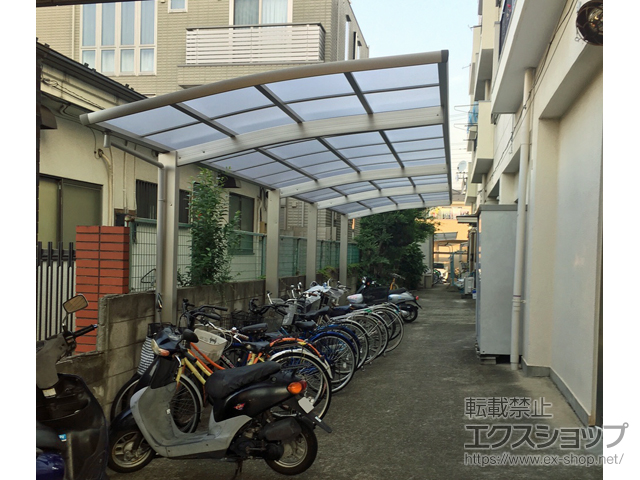 埼玉県川口市ののカーポート レイナポートグラン 縦連棟　積雪〜20cm対応 施工例