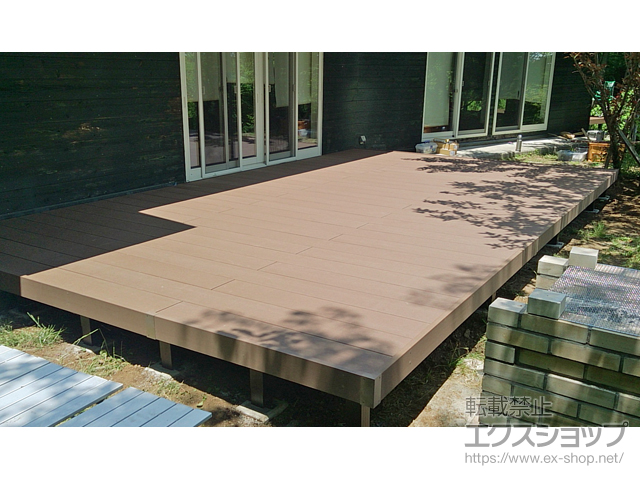 山梨県南都留郡山中湖村ののウッドデッキ リウッドデッキ 200 施工例