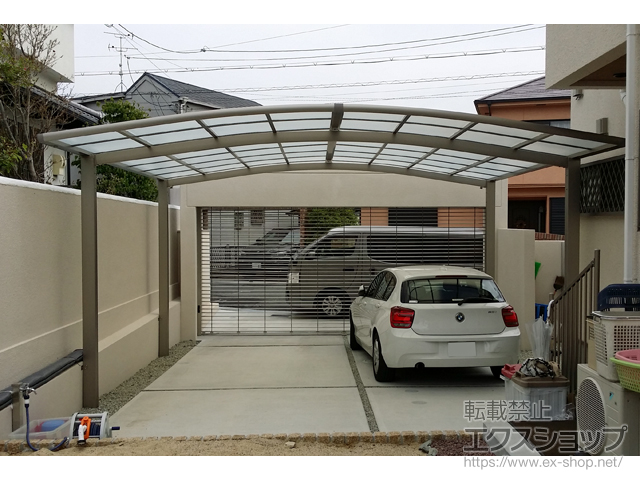 大阪府枚方市ののカーポート ネスカR (ラウンドスタイル) ワイド 積雪〜20cm対応 施工例