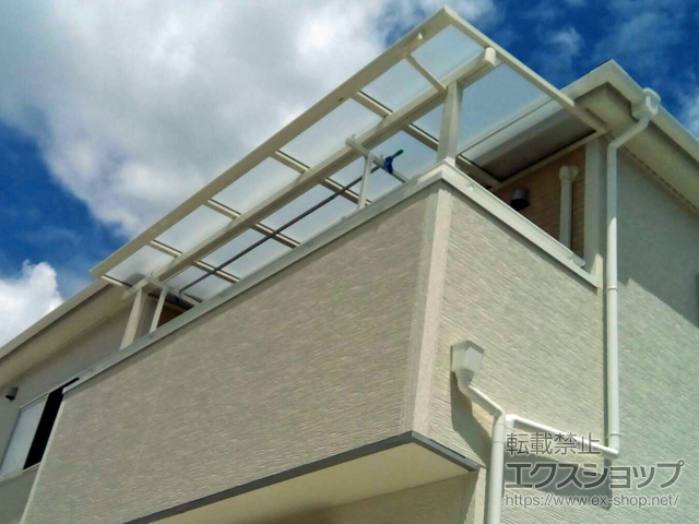 埼玉県三郷市ののバルコニー・ベランダ屋根 スピーネ F型 屋根タイプ 単体 積雪〜20cm対応 施工例