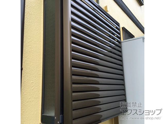 愛知県知多市のLIXIL リクシル（トステム）の面格子・窓格子 目隠し可動ルーバー 引違い窓用 施工例