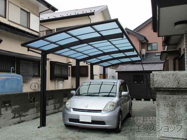 神奈川県厚木市ののカーポート レイナポートグラン 縦連棟　積雪〜20cm対応 施工例