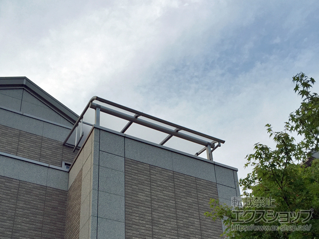 大分県大分市ののバルコニー・ベランダ屋根 プレシオステラス R型 屋根タイプ 単体 積雪〜20cm対応 施工例