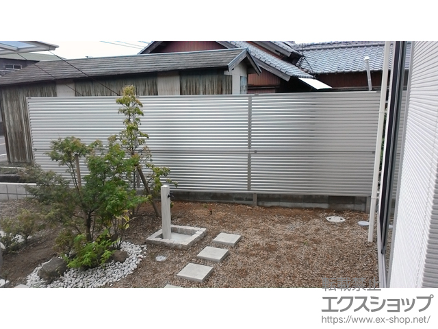 長崎県雲仙市ののフェンス・柵 ミエーネフェンス 目隠しルーバータイプ 2段支柱 施工例