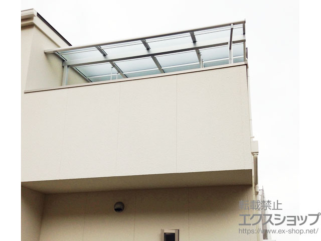 大阪府大東市ののバルコニー・ベランダ屋根 スピーネ R型 屋根タイプ 単体 積雪〜20cm対応＋中間用×2セット 施工例
