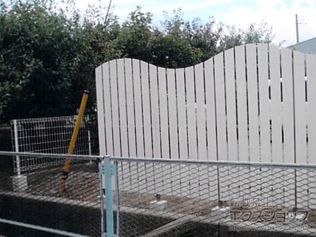 山梨県甲府市ののフェンス・柵 ハイグリッドフェンスUF8型 フリーポールタイプ 施工例