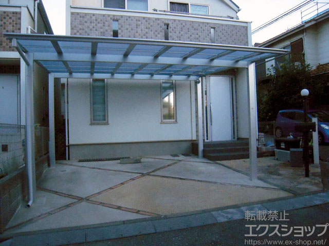 神奈川県横浜市ののカーポート ソリッドポート ワイド 積雪〜20cm対応 施工例