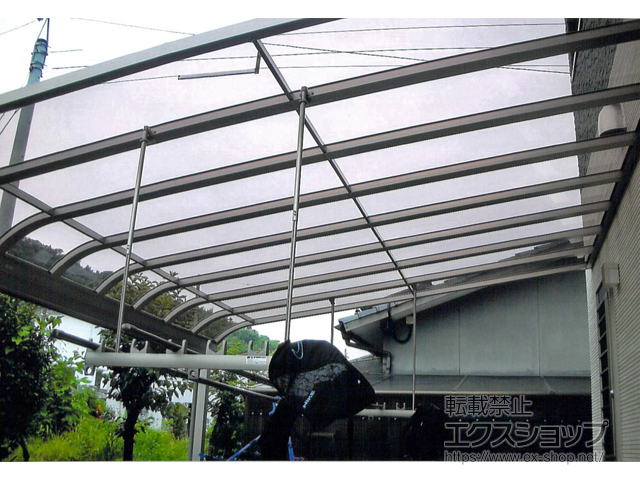 香川県高松市ののテラス屋根 スピーネ R型 テラスタイプ 単体 積雪〜20cm対応 施工例