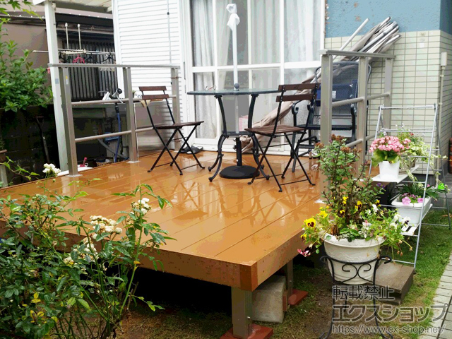 福岡県福岡市ののウッドデッキ リウッドデッキ 200+ルシアスデッキフェンスB03型＜横格子2本タイプ＞ 施工例