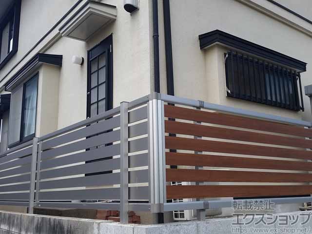 福岡県北九州市ののフェンス・柵 ルシアスフェンスF04型 横板 木目カラー 自由柱施工 施工例