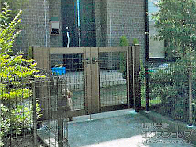 静岡県御殿場市のの門扉 エクスライン門扉16型 両開き　門柱使用 施工例