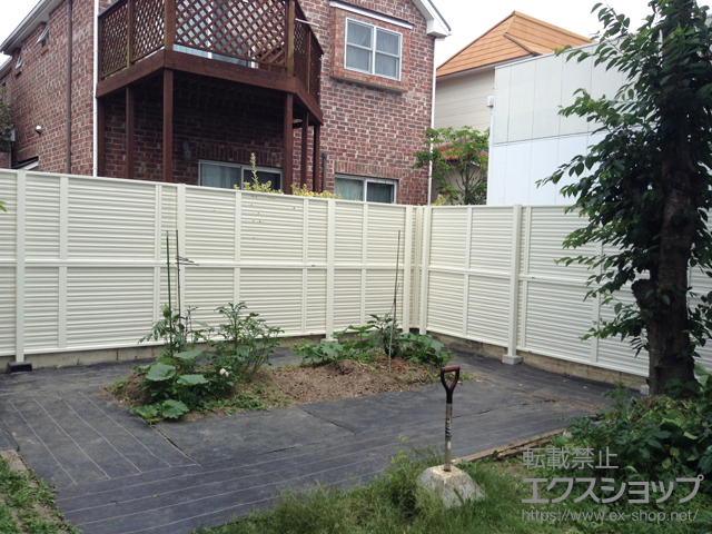 愛知県名古屋市ののフェンス・柵 ミエーネフェンス 目隠しルーバータイプ 2段支柱 施工例