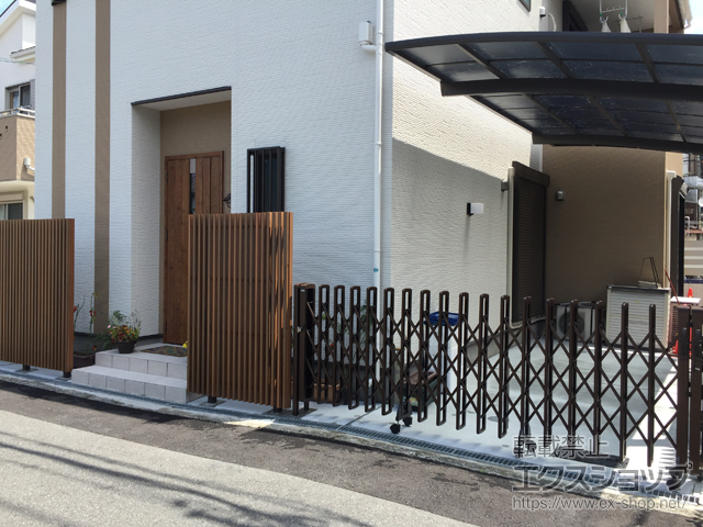 大阪府大阪市ののカーゲート レイオス1型 角地セット ノンレール 両開き（18T+38ＷJ） 施工例