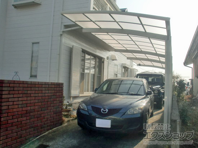 三重県津市ののカーポート レイナポートグラン 縦連棟　積雪〜20cm対応 施工例