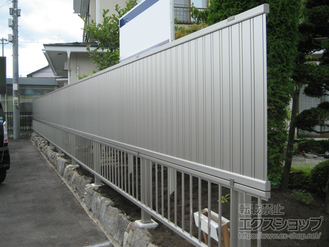 岩手県盛岡市ののフェンス・柵 レスティナフェンス8型 たて目隠しタイプ 自由柱 施工例