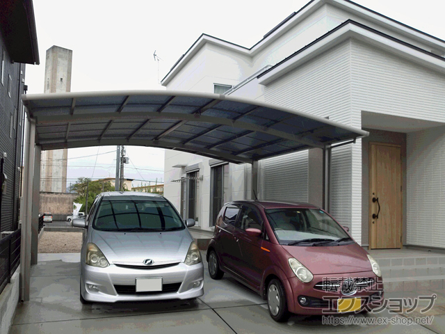 佐賀県鳥栖市ののカーポート ネスカR (ラウンドスタイル) ワイド 積雪〜20cm対応 施工例