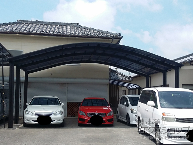 福岡県直方市のLIXIL リクシル（トステム）のカーポート リベルポートシグマIII 延長 3台用 積雪〜20cm対応 施工例