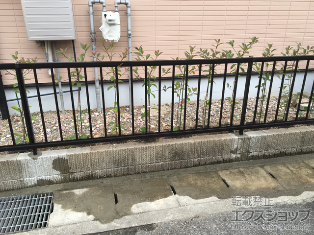 岡山県岡山市ののフェンス・柵 ミエッタフェンス 防犯格子タイプ 自由柱 施工例