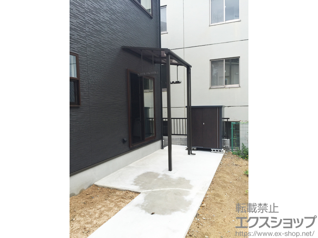 兵庫県豊岡市ののテラス屋根 スピーネ F型 1500 テラスタイプ 単体 積雪〜50cm対応 施工例