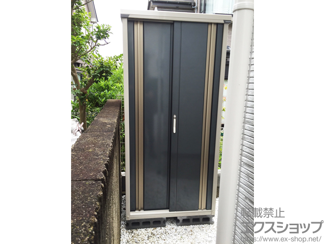 神奈川県横浜市のの物置・屋外倉庫 グランプレステージジャスト 900×530×1900 M-95A-T-WJ 施工例