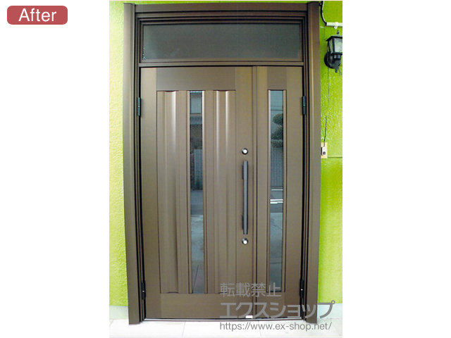 愛知県小牧市のの玄関ドア ドアリモ玄関ドア アルミ仕様 手動錠 親子仕様 ランマ付 S03 外観左勝手 施工例