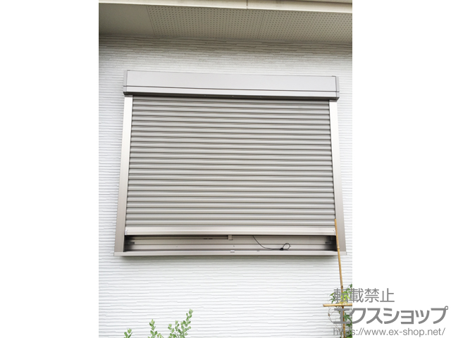 宮崎県宮崎市のLIXIL リクシル（トステム）の窓シャッター リフォームシャッター イタリヤ 手動式 施工例