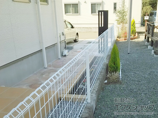 神奈川県足柄上郡大井町ののフェンス・柵 イーネットフェンス1F型 自由柱＜水平地＞ 施工例