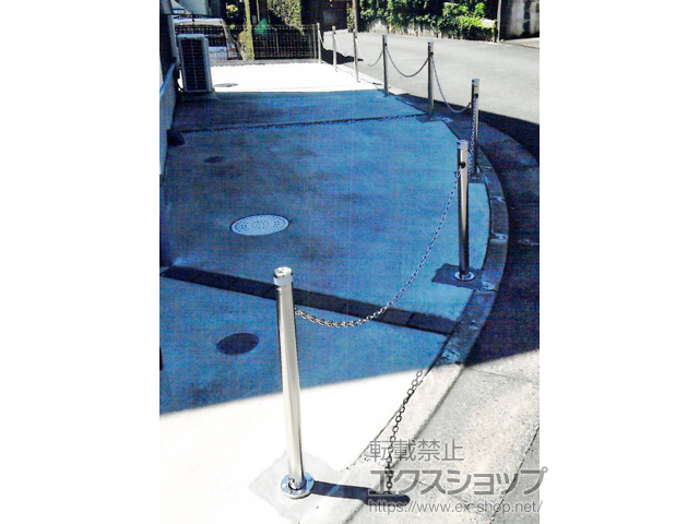 東京都町田市ののカーゲート スペースガード（車止め）S48型 施工例