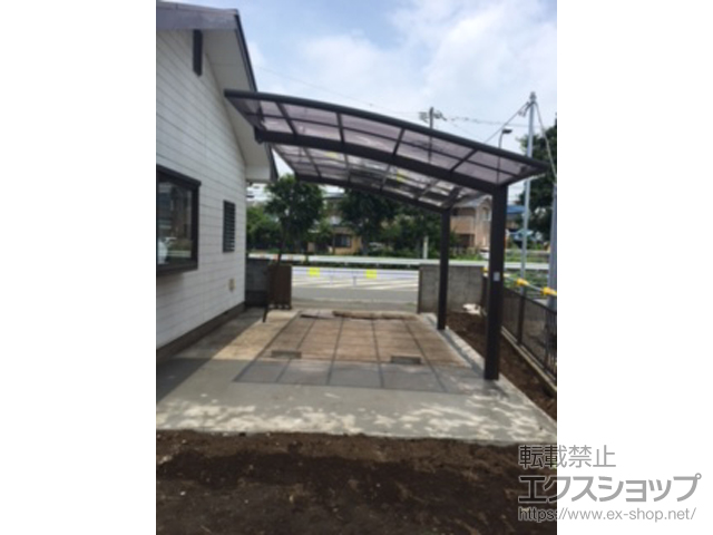 神奈川県藤沢市ののカーポート フーゴR (ラウンドスタイル) 積雪〜20cm対応 施工例