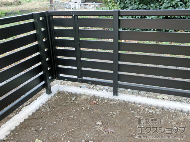 福島県西白河郡矢吹町ののフェンス・柵 モクアルフェンス 横板タイプ 自由柱施工 施工例