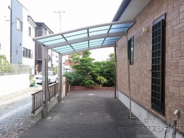 宮城県多賀城市ののカーポート ネスカR (ラウンドスタイル) 積雪〜20cm対応 施工例