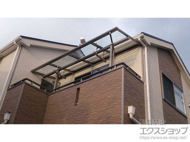 大阪府交野市ののバルコニー・ベランダ屋根 スピーネ F型 屋根タイプ 単体 積雪〜20cm対応 施工例