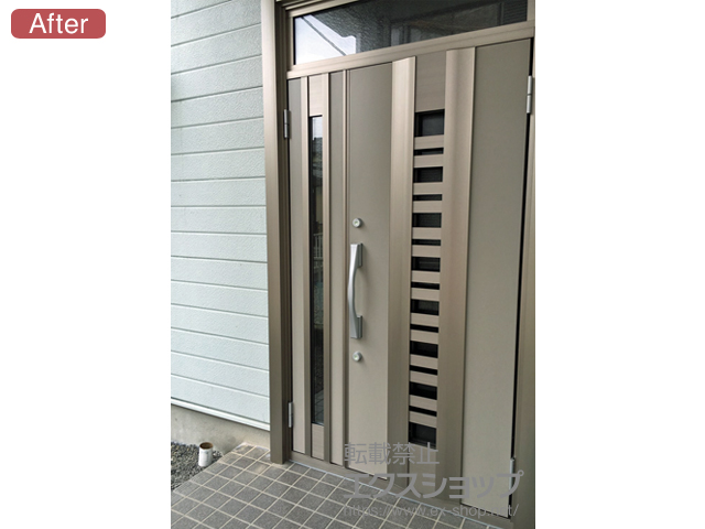 岐阜県揖斐郡大野町のLIXIL リクシル（トステム）の玄関ドア リシェントII 断熱K4仕様 親子仕様(ランマ付)R E90型 施工例