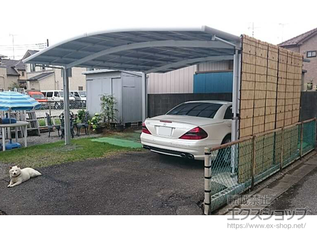 埼玉県越谷市ののカーポート ネスカR (ラウンドスタイル) ワイド 積雪〜20cm対応 施工例