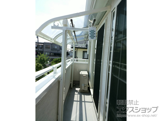 埼玉県南埼玉郡宮代町ののバルコニー・ベランダ屋根 スピーネ R型 屋根タイプ 単体 積雪〜20cm対応 施工例