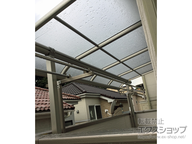埼玉県川口市ののバルコニー・ベランダ屋根 プレシオステラス R型 屋根タイプ 単体 積雪〜20cm対応 施工例