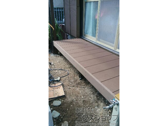 大阪府羽曳野市ののウッドデッキ マージウッドデッキ 施工例